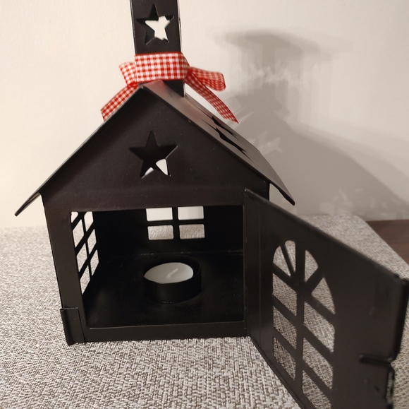 Tea Light Holder - Black Metal House/Church/School - Picture 5 of 7